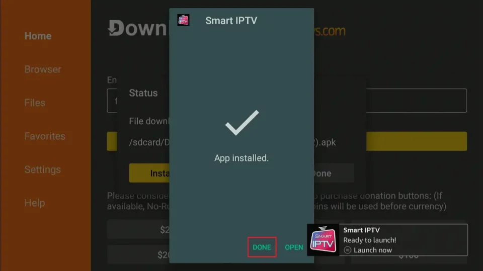 Smart IPTV vellykket installations-skærm på Firestick med flueben, "App installeret" besked og FÆRDIG/ÅBEN knapper.